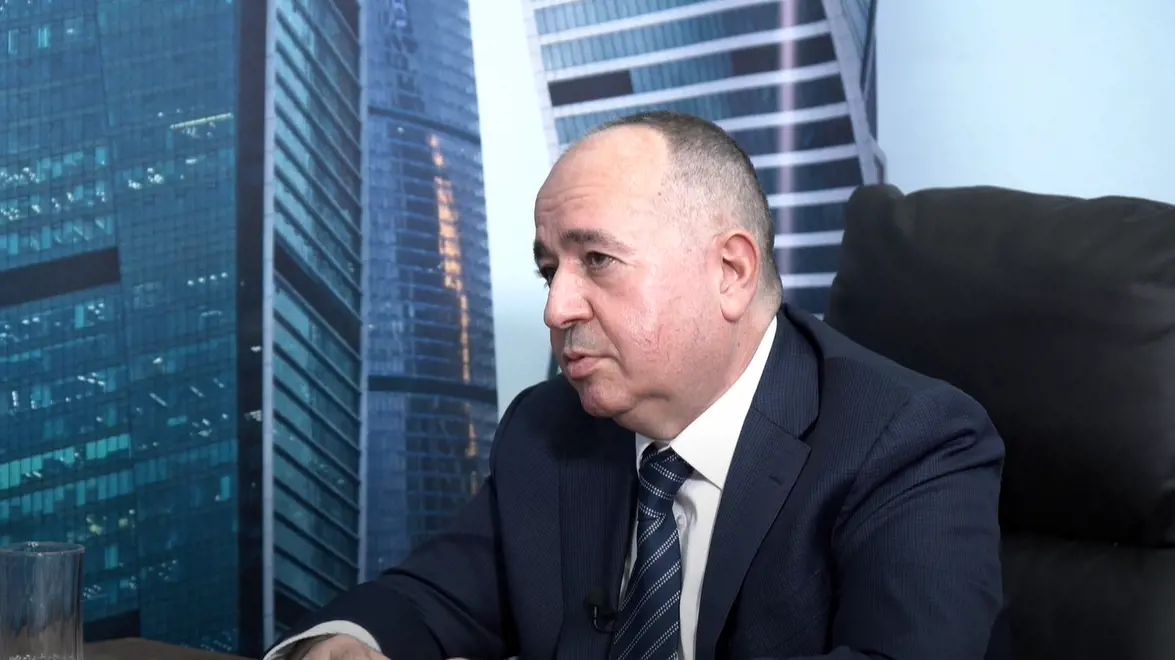 Аршак Карапетян: Мы гордый армянский народ и должны объединиться