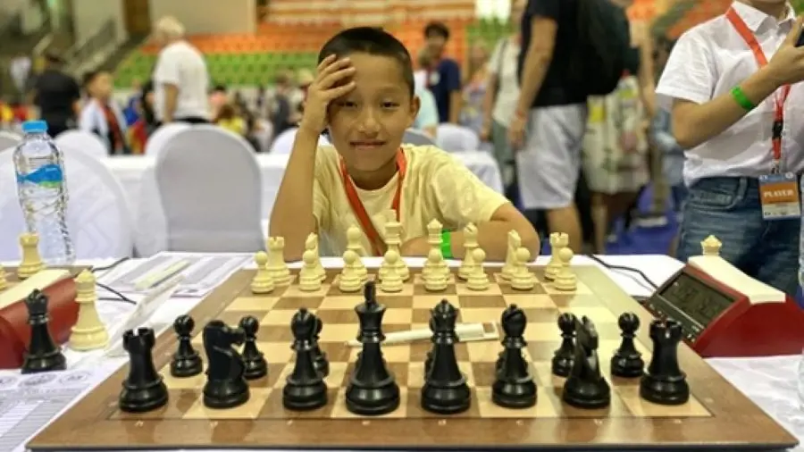 Российский школьник обыграл в шахматы чемпиона Узбекистана